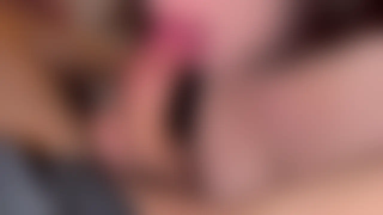 日頃えっろい乳ぶらさげて真面目に授業してるけど男子生徒からの目線思い出してオナニーしてるらしい
授業参観の動画見せてもらったけどその動画見た後に犯すのクッソエロかった。 (2/2)