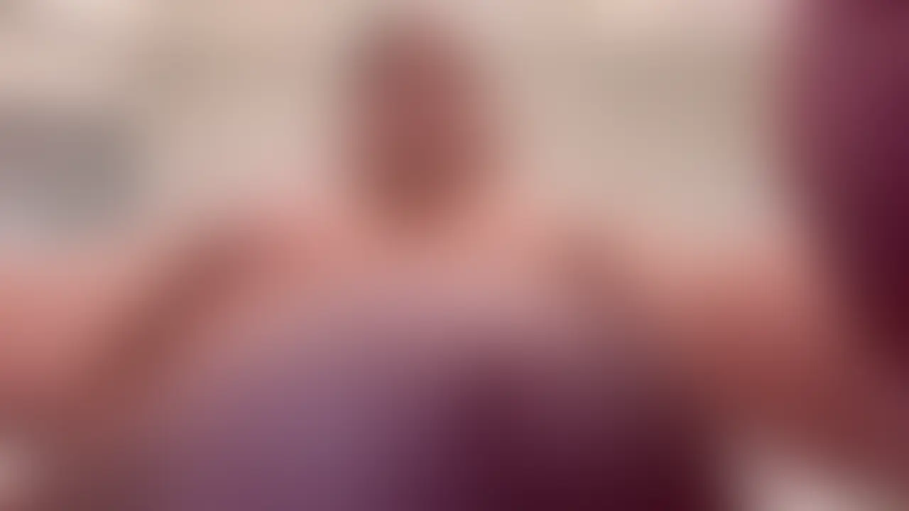下からのアングルでチ◯ポが主役のショート動画です🤭目元も多く映ってます👀💦 sample 1