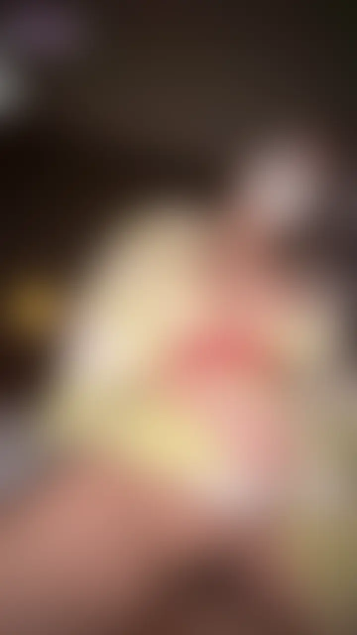 ⭐️口元ボカシ有⭐️ハメ撮り5本まとめ💖
見てくれてありがとう✨
【いいね・ブックマーク】してもらえると嬉しいな🥹🩷
コメントもよろしくね🫶
*******************
浴衣SEX、コスプレSEX、顔射、ローションプレイなど
5本のハメ撮りを1本にまとめました🥹💖
【内容】
・浴衣でハメ撮り(00:22~)
・サンタコスで鏡の前で立ちバック(9:39~)
・巫女コスでハメ潮SEX(19:55~)
・濃厚フェラからの顔射(34:15~)
・お風呂でローションSEX(46:44~)
爆シコい動画ばっかりだよ😍
いっぱいシコシコしていっぱいザーメン出してね🥰💕 (2/2)
