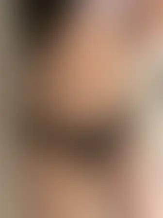ヒナ🐥(パイパン女子大生のおしっこ🐤)「今日のヒナの下着🥰」の投稿サムネイル