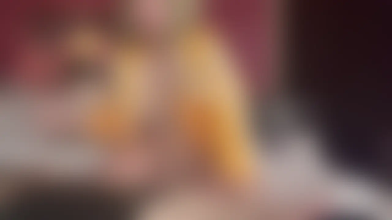 ドS女レイヤー様がM男をエグすぎる顔舐め鼻フェラで唾液マゾに堕とします。
何連発も唾吐きをして顔中くっさい唾液の匂いでいっぱいにされながら手コキされてしまいました
プレイ内容
・手コキ
・顔面唾吐き
・ボンテージテープ
・顔舐め
・射精 (2/2)