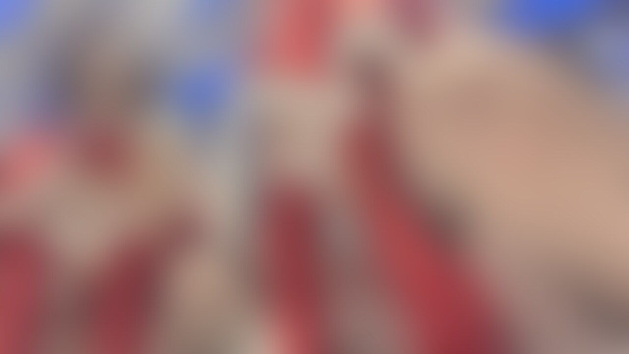 ジュリ先輩がえちえちご奉仕サンタになってくれて、ねっとり濃厚フェラのクリスマスプレゼント♡

お礼に正常位とバックでハメまくった❤️

最後まで楽しんでね〜✨ (2/2)