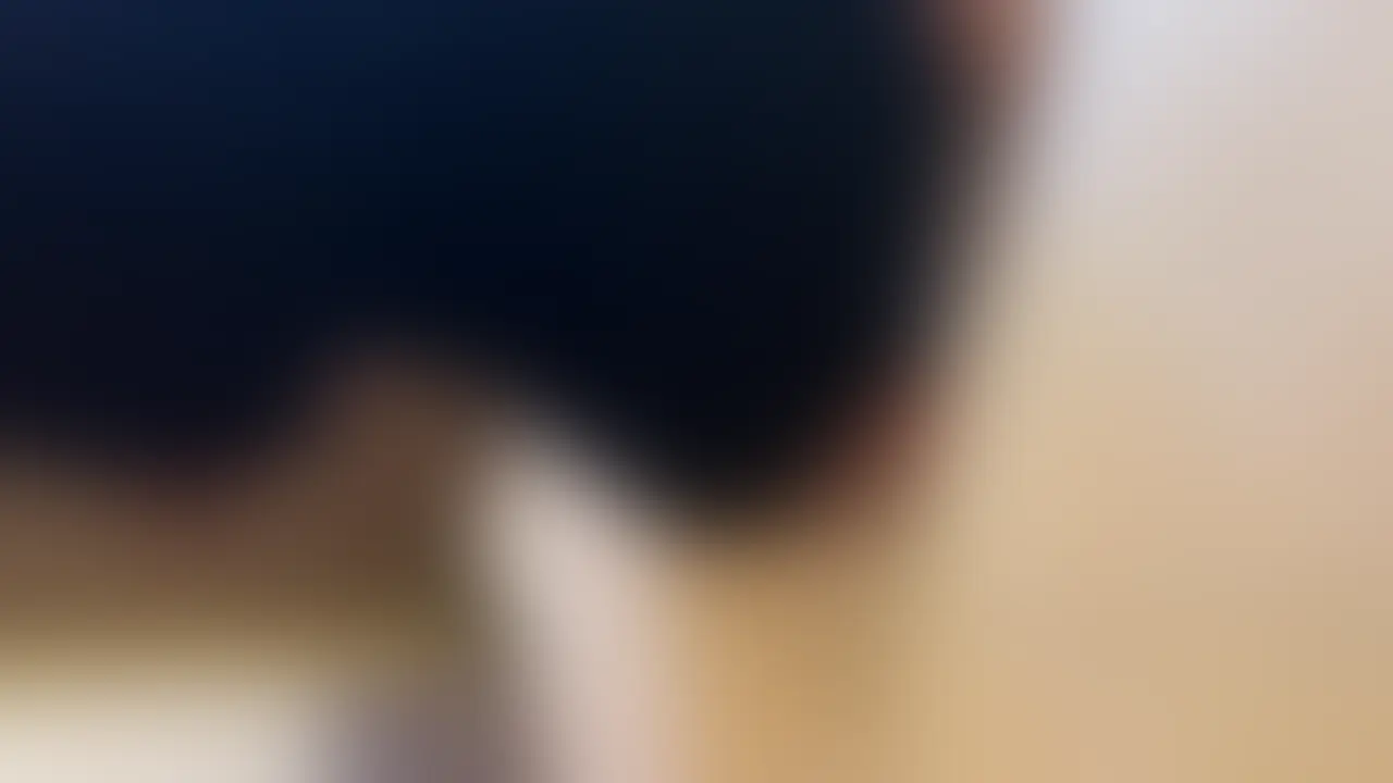 エロすぎるフェラがやばい
視点3です
大阪のとあるコンカフェ嬢
とお知り合いになれました。
お店の宣伝も兼ねてTikTokの
ショート動画を配信していたのを
見つけ好みのタイプだと思い
お店に行って意気投合。
彼氏持ちなんですけどなんとレス!
やっぱり触れ合いがないとよそ見
してしまいますね(笑)
ちょっと触れ合ってみる?
とダメ元で誘うとなんとOKが。
言ってみるもんです。
初めての相手とSEXは
緊張と久しぶりのえっちの
初々しい姿が興奮しました
ハメ撮りと巨根をちゃんと受け入れてくれて
ありがとう(笑) (2/2)