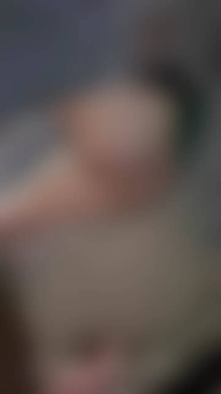 寝ている嫁ちゃんのでっかいお尻に我慢できず
いじいじ
そのまま挿入
足ピン正常位でいくいく (2/2)