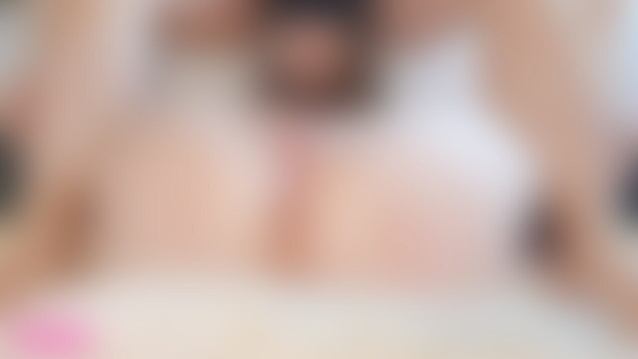 極太バイブで白濁汁垂れ流しアクメ
(本編8分32秒)
『イッグイグイグイグイグッ!!!!』
『りょしゃん!あ"あ"あ"ぁっいぐっっ‼』
極太バイブを呑みこんだ瞬間、
腹黒スケベまんこが地鳴りのようなアクメ声を轟かせてドスケベ白濁汁を漏らしながら完全にイキバクってる。 (2/2)