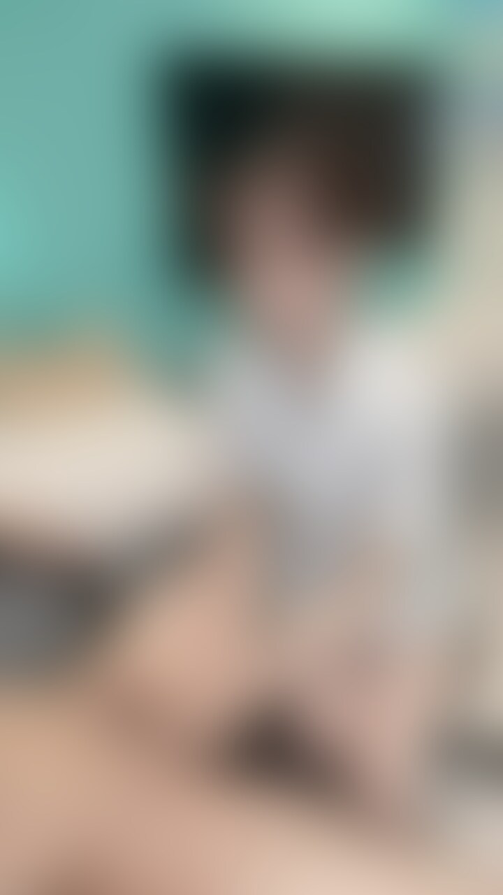 【手コキ触診】診察にきたらそのまま脱がされておちんちんを触診された挙句に射精【ゆなぱんちゃんねる】 (2/2)