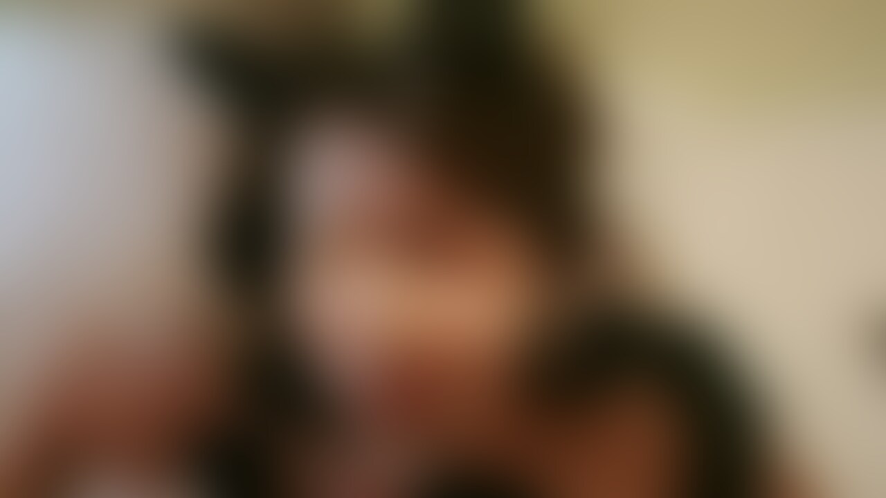 [プレミアム][part1]猫コスJD、初めての顔射(お掃除フェラあり、ハメあり)

とんでもない可愛いJDちゃんの登場です！
猫コスプレをさせて、お顔に大量のザーメンをぶっかけます！　正真正銘の、『初めての顔射』です！

しかもしかも！　戸惑いながらも、顔射後の『お掃除フェラ』もあり！
こんな可愛い○○○の、きれいなお顔、髪に大量のザーメンを、本能のままぶっかけちゃいます！ (2/2)