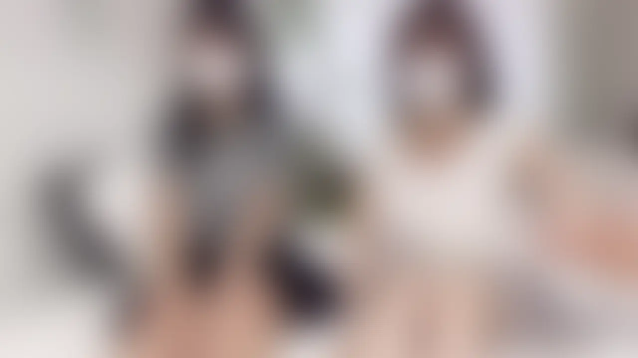 【初体験記念! 特別価格】
10代で初めての潮吹き解禁! みれいちゃんGスポ責め×吸引バイブで覚醒!!［1016作品目］


19歳みれいちゃんが未知の快感を初体験❣
Gスポ手マン×吸引バイブで初めての潮吹きに挑戦したら…。

緊張しながら初めてのGスポ開発に挑む19歳みれいちゃん。
吸引バイブで一気に感度が覚醒していき…
人生初の “潮吹き解禁” の瞬間を完全収録♡

見なきゃ損！なので是非ご覧下さい👀💕

時間は、21分55秒です。 (2/2)