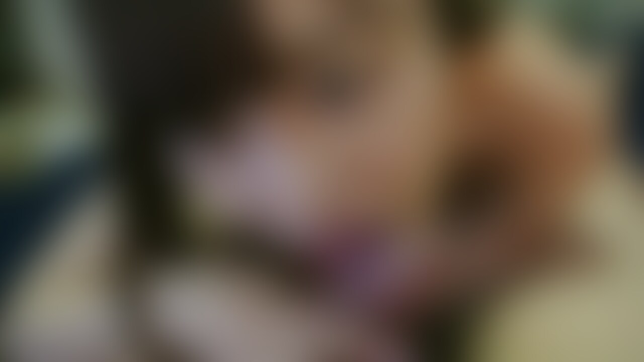 19歳可愛い系JDちゃんとエッチ(フェラ、バック、正常位、騎乗位有り)
可愛い系のJDちゃんとイチャイチャエッチしちゃいます!
フェラ、正常位、騎乗位、バックあり!
最初は脱衣からスタート! マルチアングルでお楽しみ頂けます!
最後はコンドームをもってニンマリのJDちゃん。 (2/2)