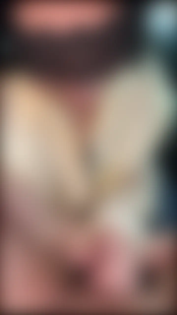 ぽっちゃり巨乳ちゃん
口内射精・・・? (2/2)