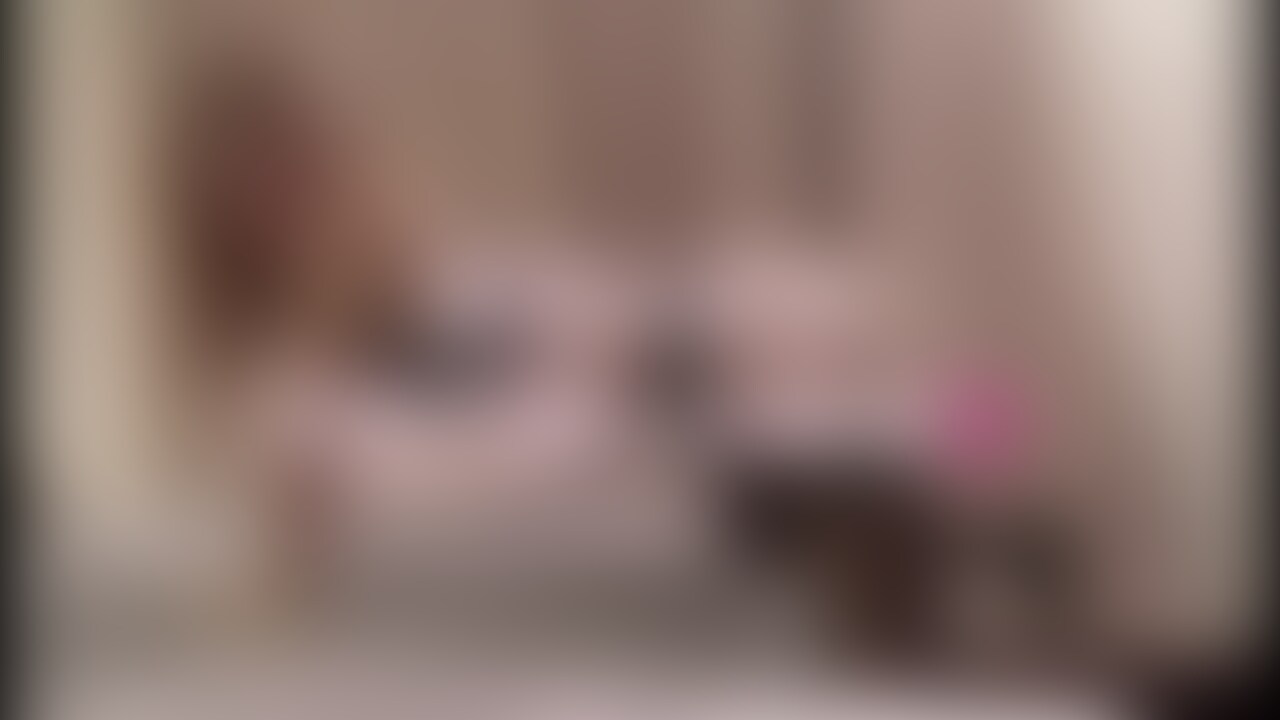 トコちゃん手袋がお気に入りになってきています🐰💓
手袋つけておちんさん入れてもらいたくて自ら猫ちゃんポーズ🐈❤️
ひたすらバックで突かれて気持ちよくなっちゃってます💓
さてトコちゃんは何回いっているでしょうか?🐰💓 (2/2)