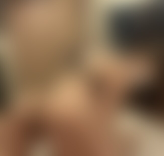 童貞筆おろし【誤爆編】
69の体勢になり女の子の責め方を教えてあげました🥰
いよいよ本番かと思いきやゴムをつけようとしただけで発射してしまった童貞さん、、🥺💕
そんなにも興奮してくれたのかなってとても可愛かったです🥰
7分27秒の動画です💕
次回!いよいよ童貞卒業編です💕 (2/2)