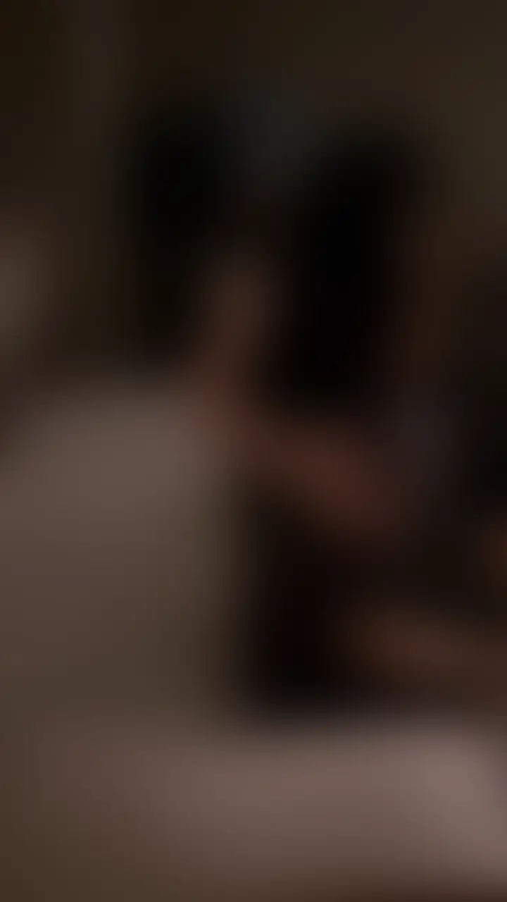 【幼稚園の先生しながら園児の父親と不倫関係になってる巨乳美女のセフレ】※本編完全顔出し
人の男を奪ったりするのに興奮するタイプの変態美女と定期的にエッチしてますw
顔面かわいくて、スタイル抜群でSEXも大好きな性癖がおかしくなってる巨乳保育士が最高すぎるww
※いいね/ブックマーク/コメントが多ければロングver公開します。 (2/2)