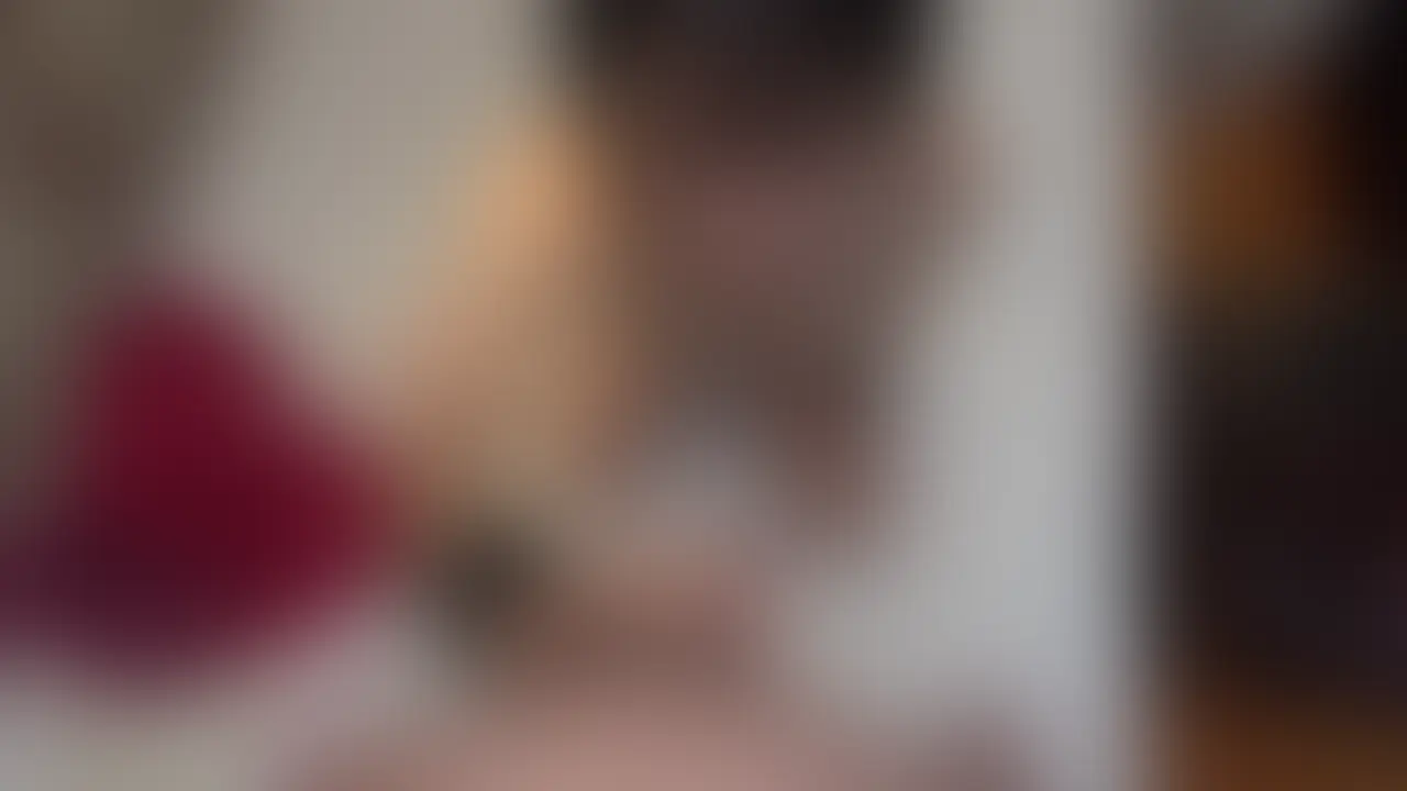 現役の某地方音楽大学に通う20歳香音ちゃんです。
巨乳ちゃんです!!
Hなことに興味深々なのでー、
フェ〇してちんち〇をおっきくしてもらってー
生ハメです。
そのあとは中出しです。
目がクリクリで大きくて
お胸も大きい可愛い子ちゃんです。
今どきの子としては珍しく
パイパンじゃなくてー、
ま〇毛を生やしているのよねー。
でも、またそこが、とてもいやらしい、、、
香音ちゃんでした!! (2/2)