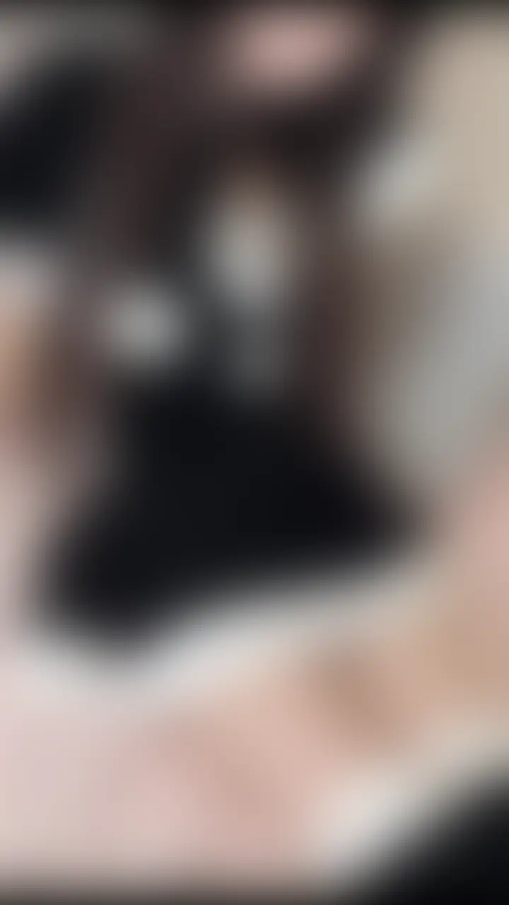 黒サンタさんの手でしこしこ♡ (2/2)