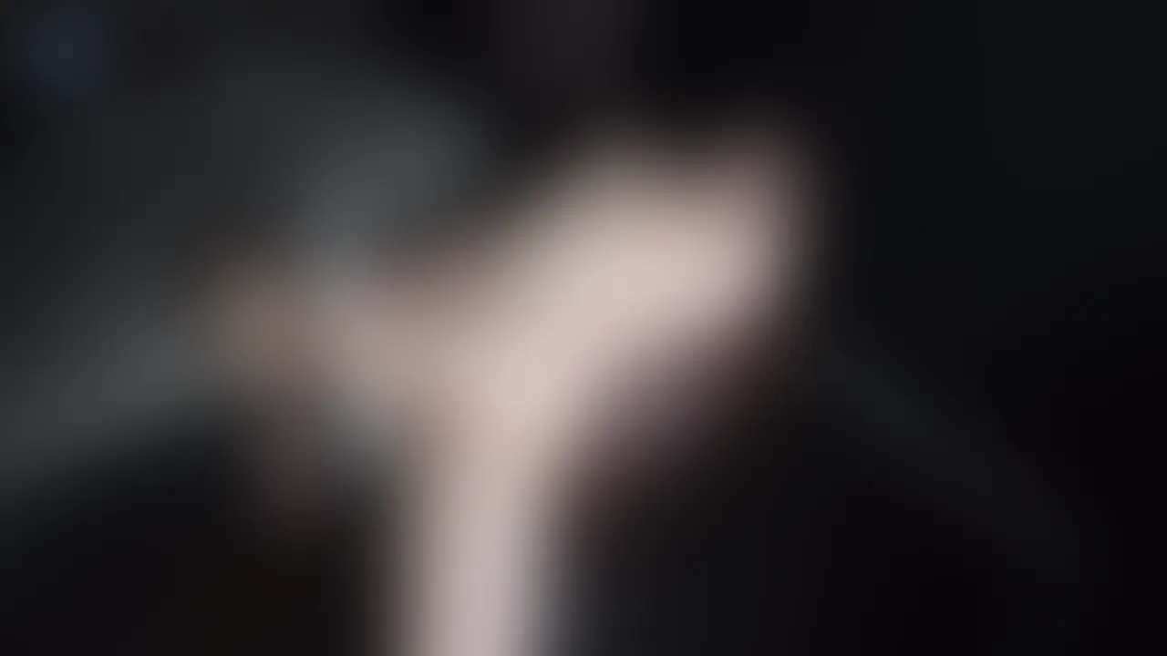 ガニ股仰け反り状態で大好きな電マオナニー♡いつもおなる時と同じ力の入り方だから、何回もあくめ止まんなくて、こんな下品な格好なのにやめられなかった、、、(՞ ܸ. ̫ .ܸ ՞)♡ (2/2)