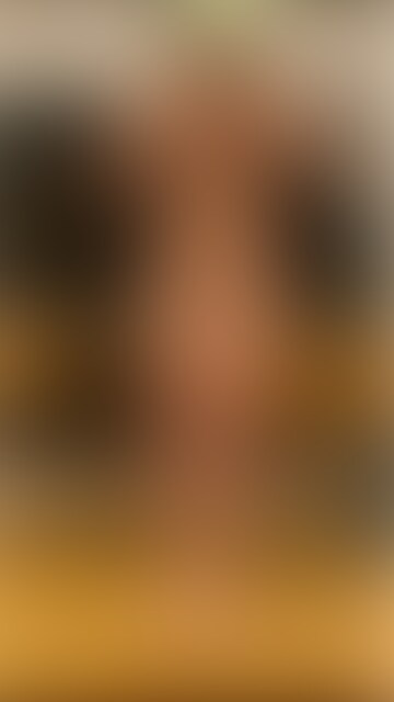 皆様こんにちは。
いつもありがとうございます。
今回は「まったりフェラチオが得意な長身巨尻スレンダー21歳JD Part2」になります。
3部作予定の2部編!
21歳の可愛いアイドル系な、美人女子大生です。
顔をしっかりお見せできないのが残念ですが本当にタイプな感じのJD。。
スタイルもよくこれだけで惚れてまうやろ~状態なのですが、
フェラチオが超絶まったり・・・。愛情すら感じてしまうようなまったり感で長時間味わっていたいと思うほど。
いつもの如く仁王立ちで巨尻正座乳首攻めフェラや、四つん這いで乳首舐めを堪能していましたが
顔は可愛いのに肛門は若干脱肛気味・・(;^_^A
それが逆に興奮しますね。
いつものようにふざけていたらプレイ中に笑いだし「乳首攻めの手はやめて、フェラに集中させてw」といわれる始末。
可愛い美人女子大生の肛門と足裏が好きな方は必見です。
よろしくお願いいたします。 (2/2)