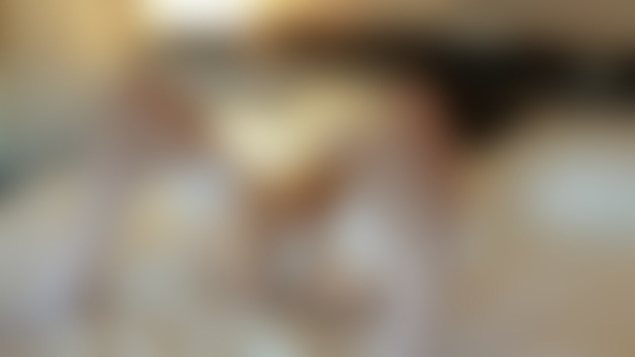 ずっと喘ぎ声を我慢するセックスばかりだったので久しぶりにホテルで大きな声出して出来ました😆やっぱり気持ちいい時は我慢せずに声出すのが一番ですね🤤
うるさくても引かないでね… (2/2)