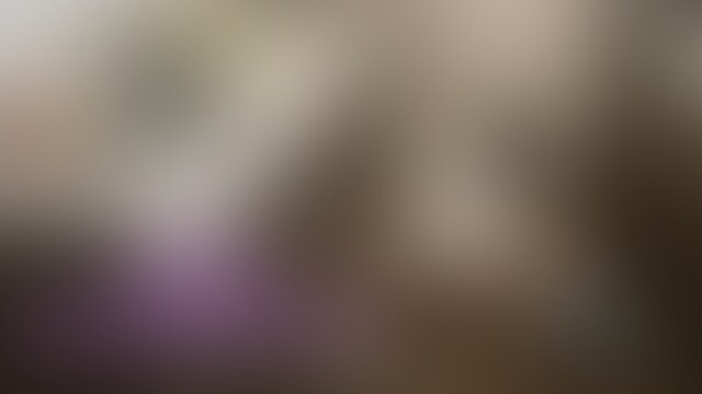 【ファン限定フル動画】🎁
学校からこ◯もが帰ってこないうちに家事を済ませてキッチンでおっぱいとマンコを触りながらねっとりオナニーする奥さん。 (2/2)