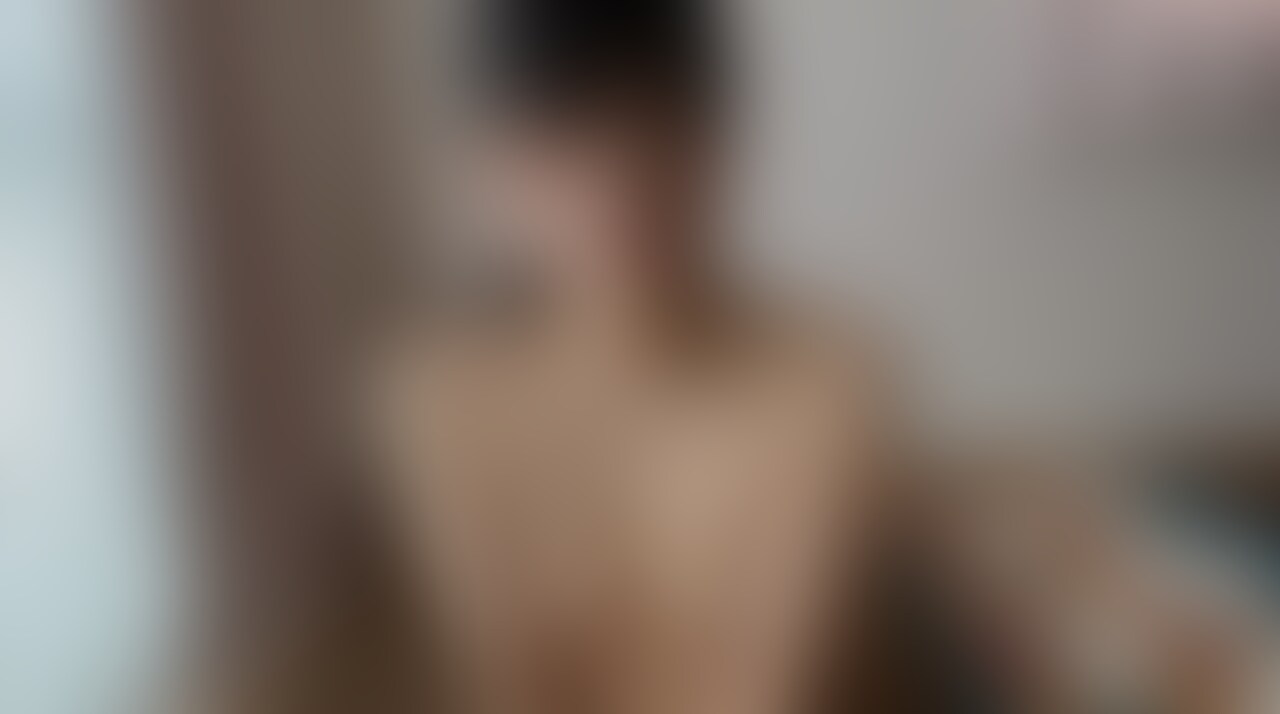 こんばんは🌙
昨日の朝からえちえち動画の続きです😙💕
イッサくんにあっという間に出されちゃって満足できない私でした😅
やっぱり上に乗りたいちょっとだけエッチな私です😝💓 (2/2)