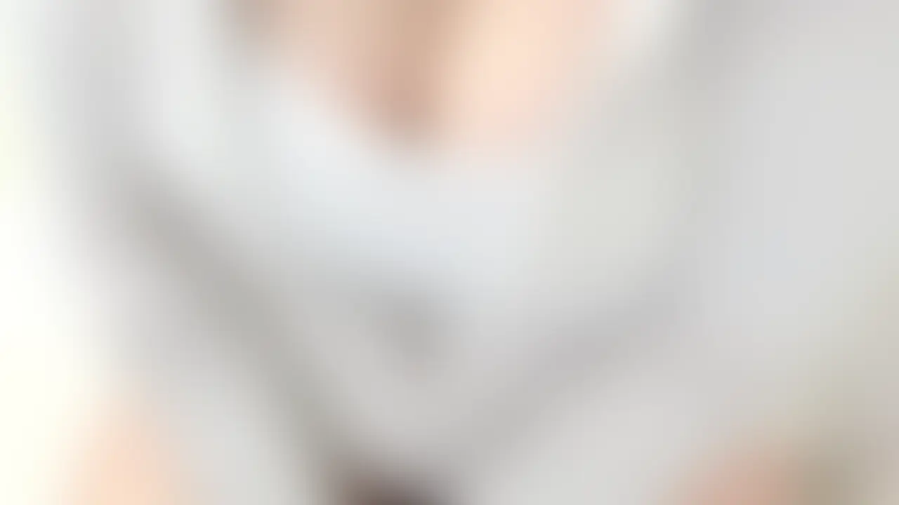 【M字開脚ではしたなく潮吹き。。】
M字開脚で、、はしたなく。。
大量に・・・ (2/2)