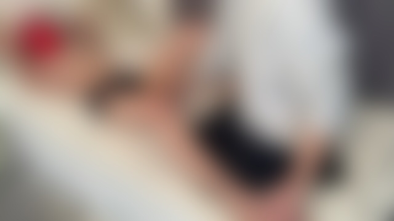 「あのTikTokerが無防備すぎる件。ベッドの上で完全降参…!?」 sample 1