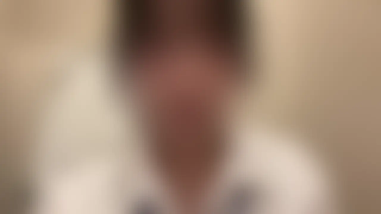 会社のトイレで声我慢しながらお○にーしました。。
会社でもムラムラが我慢できなくてトイレでお○にー、退勤後はいつものようにセフレのお家にいっちゃいました、、、♡ (2/2)
