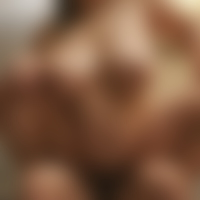 ぽっちゃり爆乳このはさんと巨根君の肉弾SEX!デカ尻にズボズボ突きまくられ絶頂三昧!
ぽっちゃり爆乳このはさんと巨根君再会編!今回はホテルでしっぽり濃厚にSEXを愉しんじゃいます!オイルでテカテカになった女肉をおもちゃ攻め!電マでバイブでそして吸うやつで腰が思わずグラインドしちゃうっ!アナルをヒクつかせてイッちゃった後は巨根をパクっとテイスティング♪竿も玉も丹念に舐め尽くしさらにIカップ爆乳でパイズリも!たまらずズボッとぶち込めば感度もオーバーフロー!イクたびに女肉がビクビクとわななき自分から快楽を求めて腰を振っちゃう!
※冒頭の1分間はサンプル動画になります (2/2)