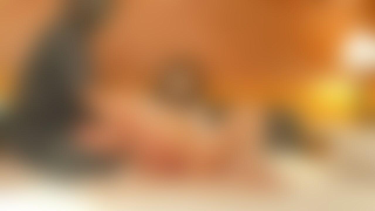 ★女子大生のおまんこマッサージ★
優しくじらしながらの責めに
お目目👀がとろーんとなって快楽へ💕 (2/2)