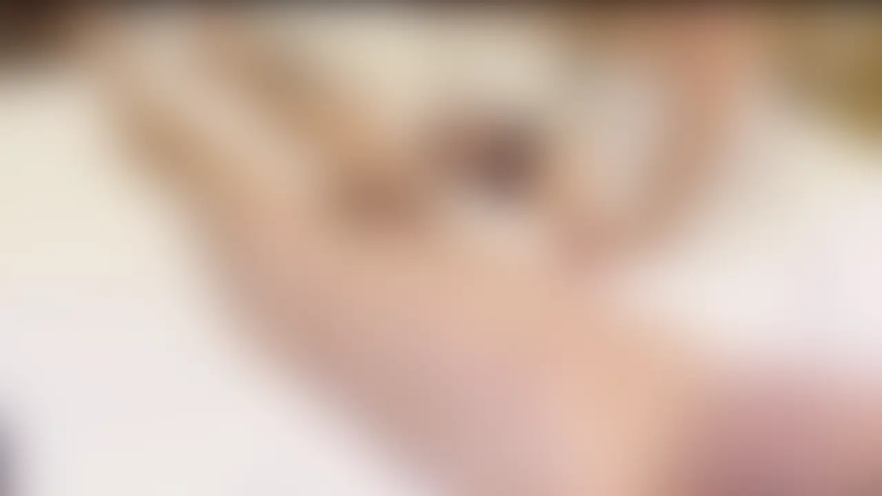 ホテルSEX完結編です✨
妻が中出しされてる様子を是非ご覧下さい💕 (2/2)