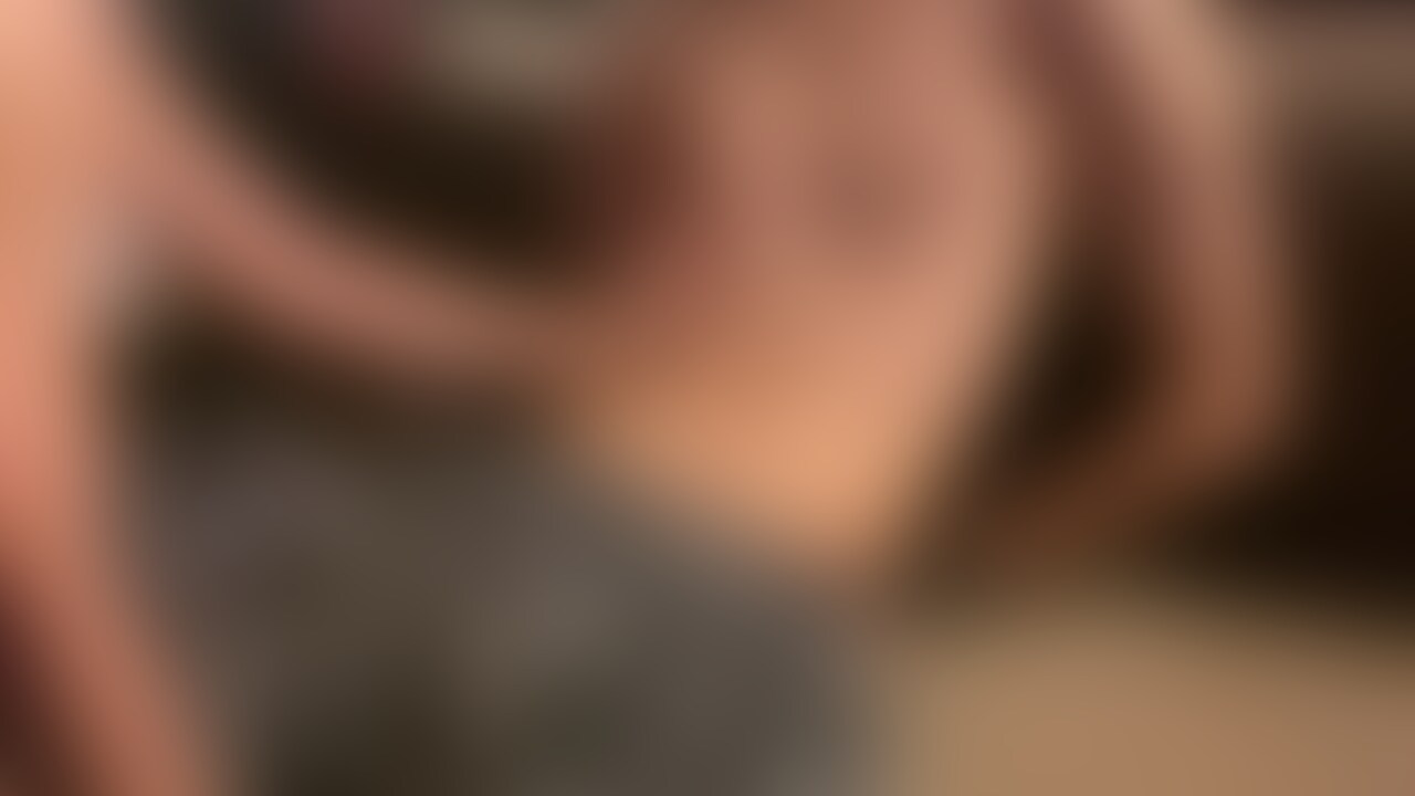 歳上ギャルに抵抗出来ないように手を縛られ手こきとフェラで寸止め○○○された。 sample 1
