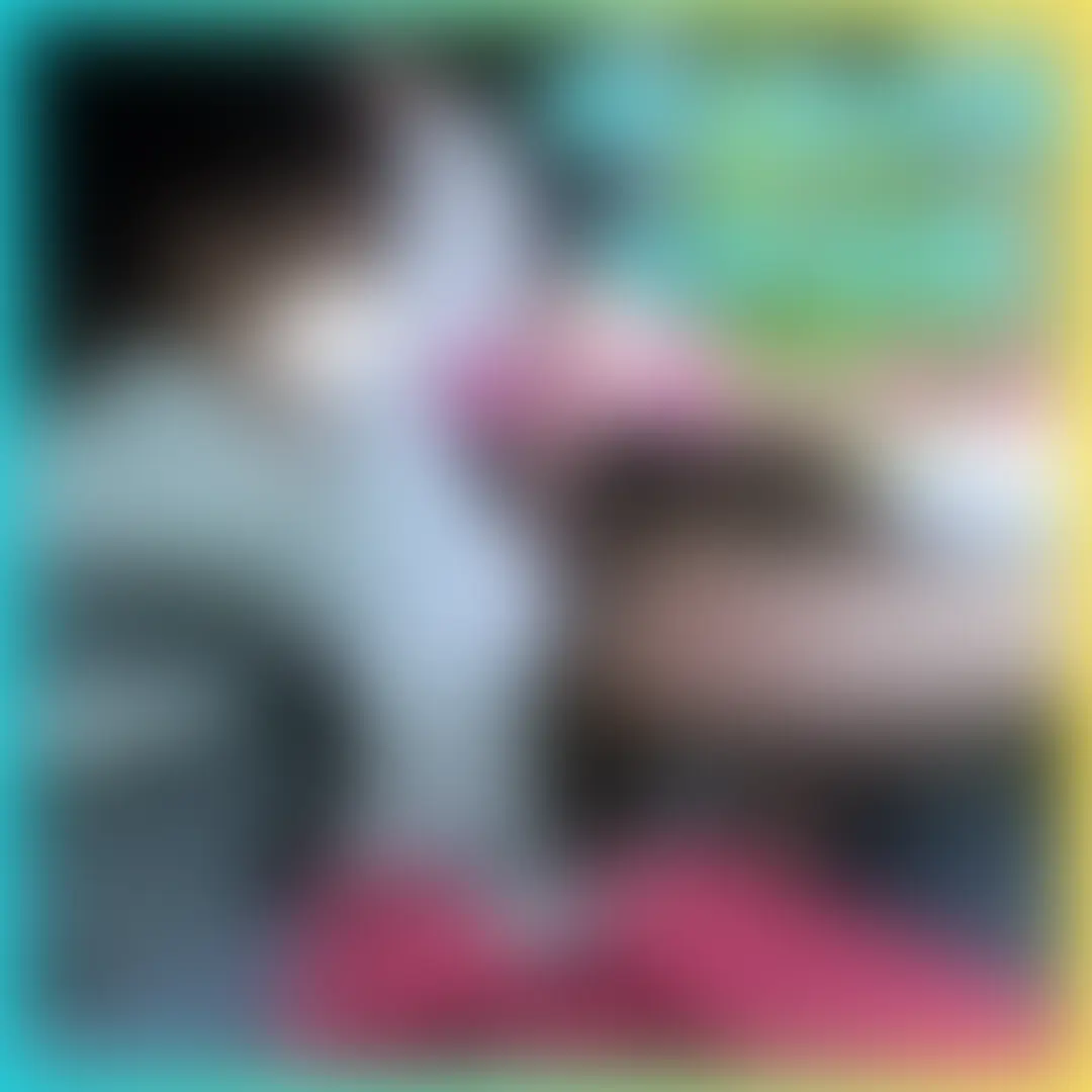 【森×中出しえっち】
この時まだ酔ってました🍶
ーーーーーーーーーーーーーーーー
この日は撮影するって言われてたのに、女友達と朝まで飲み明かしちゃいました🍶
目的地まで行く前に助手席でうたた寝していたら人気のない森の中でえっちされちゃいましたw (2/2)
