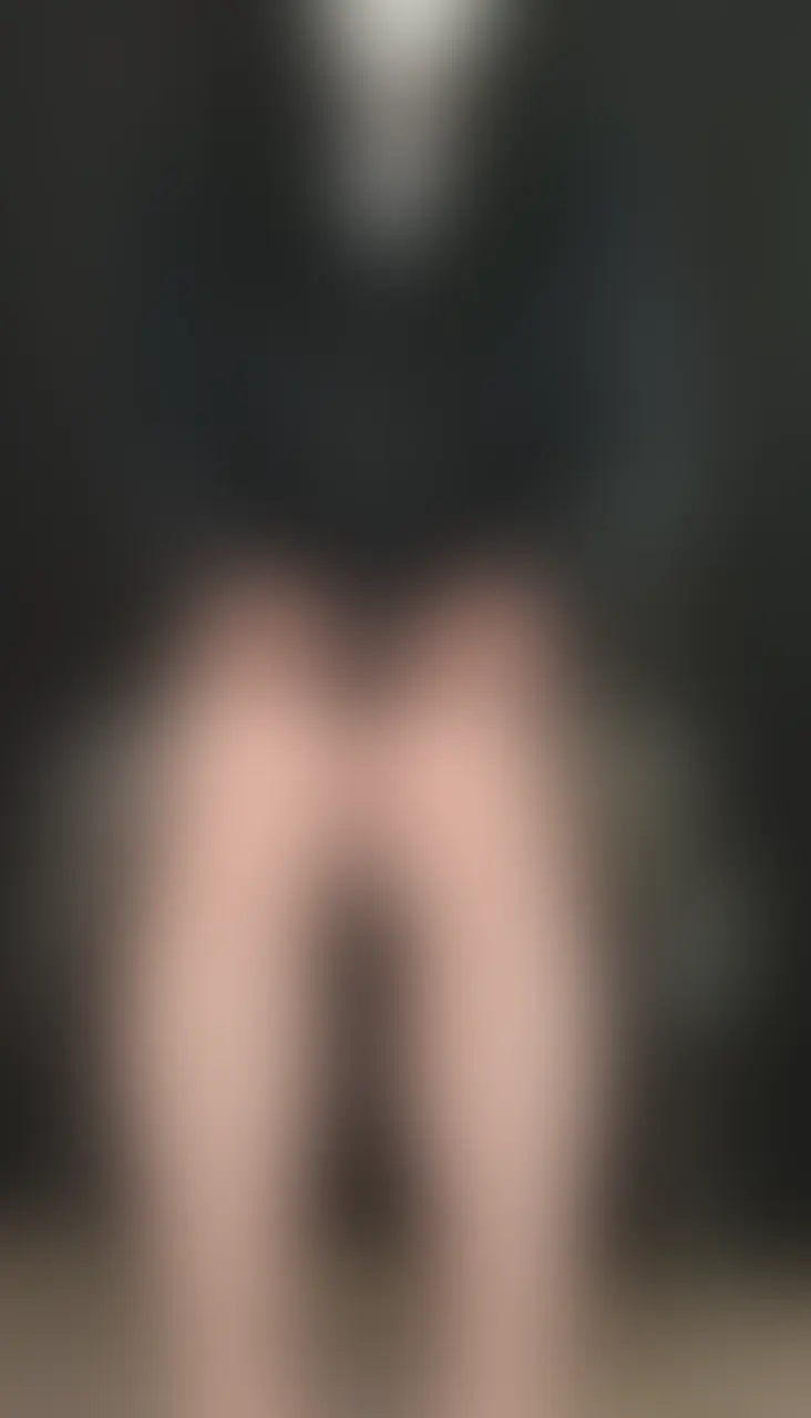 【シチュエーション】面接に来た男の娘がおしっこしたくなるも我慢出来ず果ててしまう…【別視点もあり】 sample 1