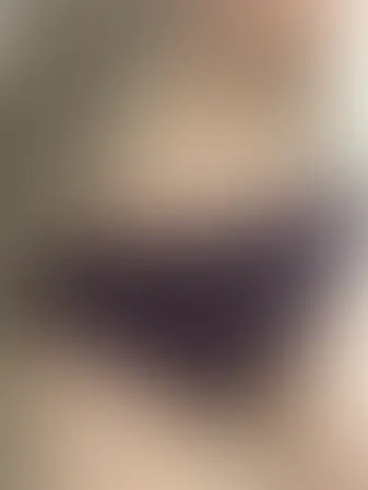 ぽぽぽ🌼(🥰女子大生の下着姿🥰)「ぽぽぽの今日のパンツです🥰🥰 紫の染みパンツ😅😅 クロッチ汚れはプラン加入で見れますよ🥰」の投稿サムネイル