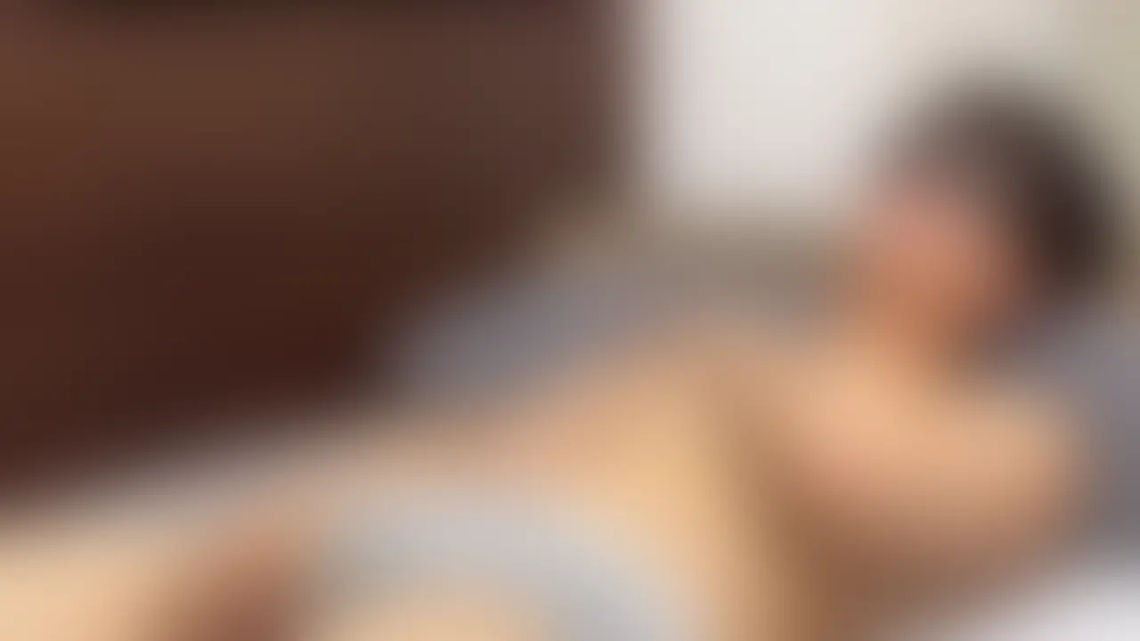 色白マッチョくんを犯しまくって種付 sample 1