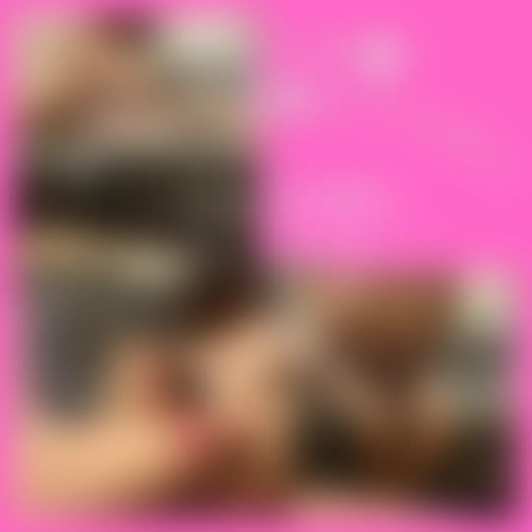 期間を少しあけて、我慢させてからの
オナニー動画を撮ってみました。
まだ恥ずかしいらしく
激しくあえいでいませんが、
フェラチオからの電マとバイブの
オナニー動画をお楽しみ下さい♪ (2/2)
