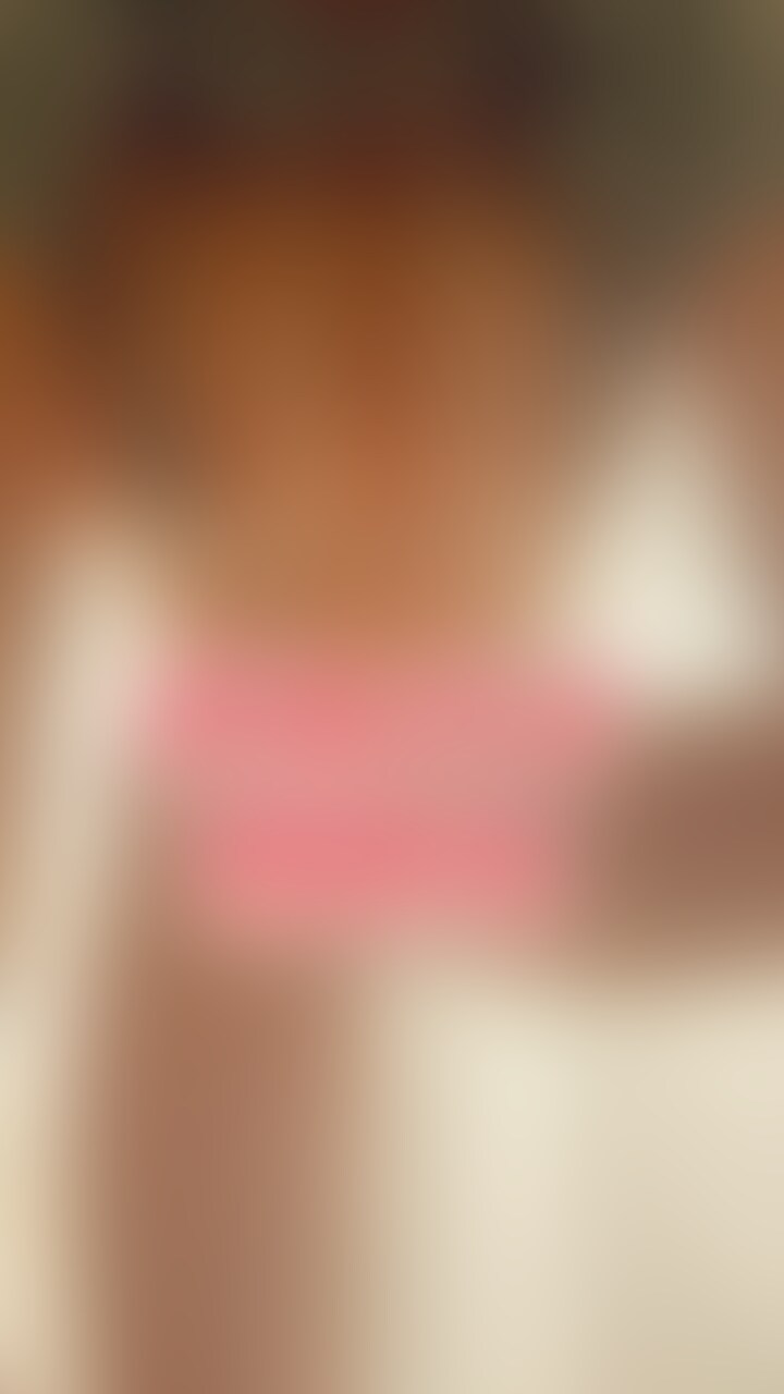 ムッチムチボディで炸裂される杭打ち騎乗位であなたのおちんぽをしごき倒してあげる♡
ムチムチでパンパンに張ったおっぱいがブルンブルンと激しく揺れ動いてて動いてる自分も痛いくらい😂💦
こんな風にオチンポいじめさせて??? (2/2)