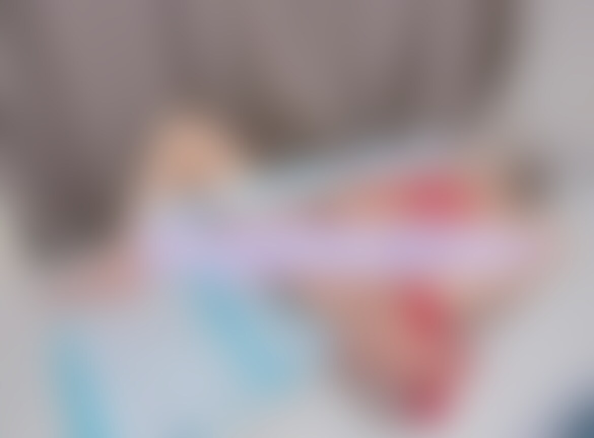 応援プラン様

リクエストより…
体全体が見えるように撮ってみました🥰

久しぶりにテンガEGGでオナニーしたよ😍
ローション付けてクリちゃんにグリグリ当てるとイボイボが気持ち良すぎる〜🤤🤤🤤
ペットシートを縦に敷いたけどなぜか潮が横に飛んだから結局シーツを洗うはめに😅
最後まで見てね💕

みんなのリクエストも待ってるよ🫶 (2/2)