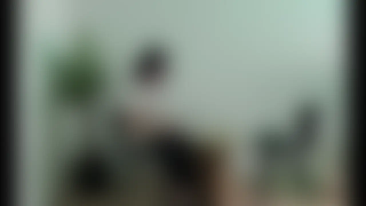 ・まなみちゃん(22歳)
・新卒事務💻
✨本作品は目元モザイク有版でお値打ち価格となっています✨
就職👔で遠距離になった彼と破局で傷心中💔のまなみちゃん。
慣れない仕事も相まって精神的にも肉体的にもお疲れ気味💦
3ヶ月経ち、心も仕事も少し落ち着いてきたけど性欲💘は落ち着かないとの事🫢
元々性欲は強かった事もあり、しっかりリフレッシュ🌱していただきました。
どⓂ️らしく、イク直前に毎回ごめんなさいって言うのがキュン🫰ポイントでした✨ (2/2)