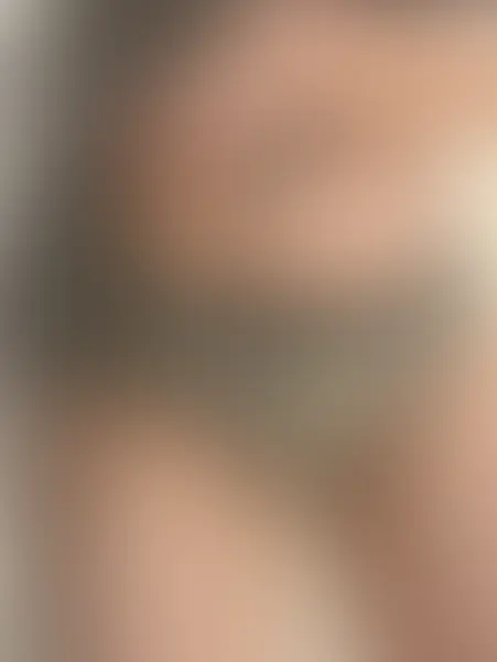 ぽぽぽ🌼(🥰女子大生の下着姿🥰)「ぽぽぽの今日のパンツです🥰🥰 クマの柄パンツ😅😅 クロッチ汚れはプラン加入で見れますよ🥰」の投稿サムネイル