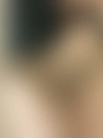 ぽぽぽ🌼(🥰女子大生の下着姿🥰)「ぽぽぽの今日のパンツです🥰🥰 薄い茶色のパンツです😅😅 クロッチ汚れはプラン加入で見れますよ🥰」の投稿サムネイル