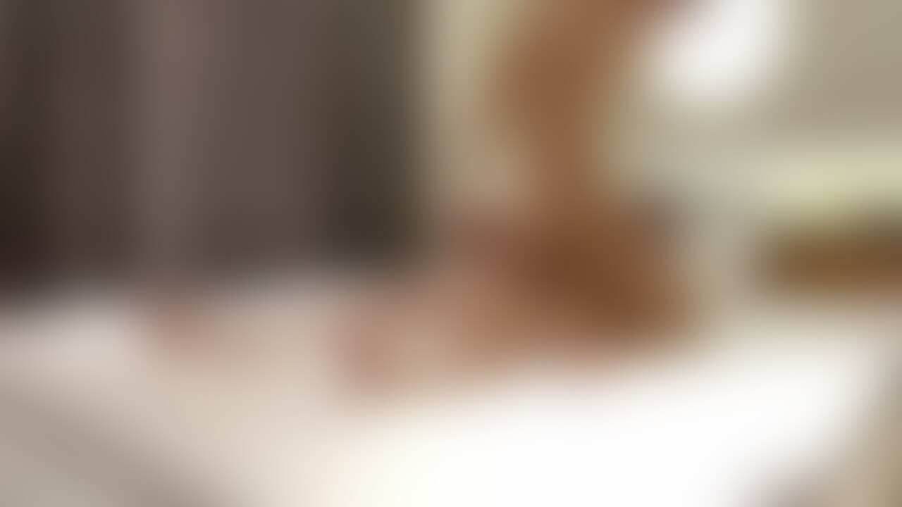 潮吹きお○○○さんとのびちょびちょエッチ！騎乗位編💦 sample 1