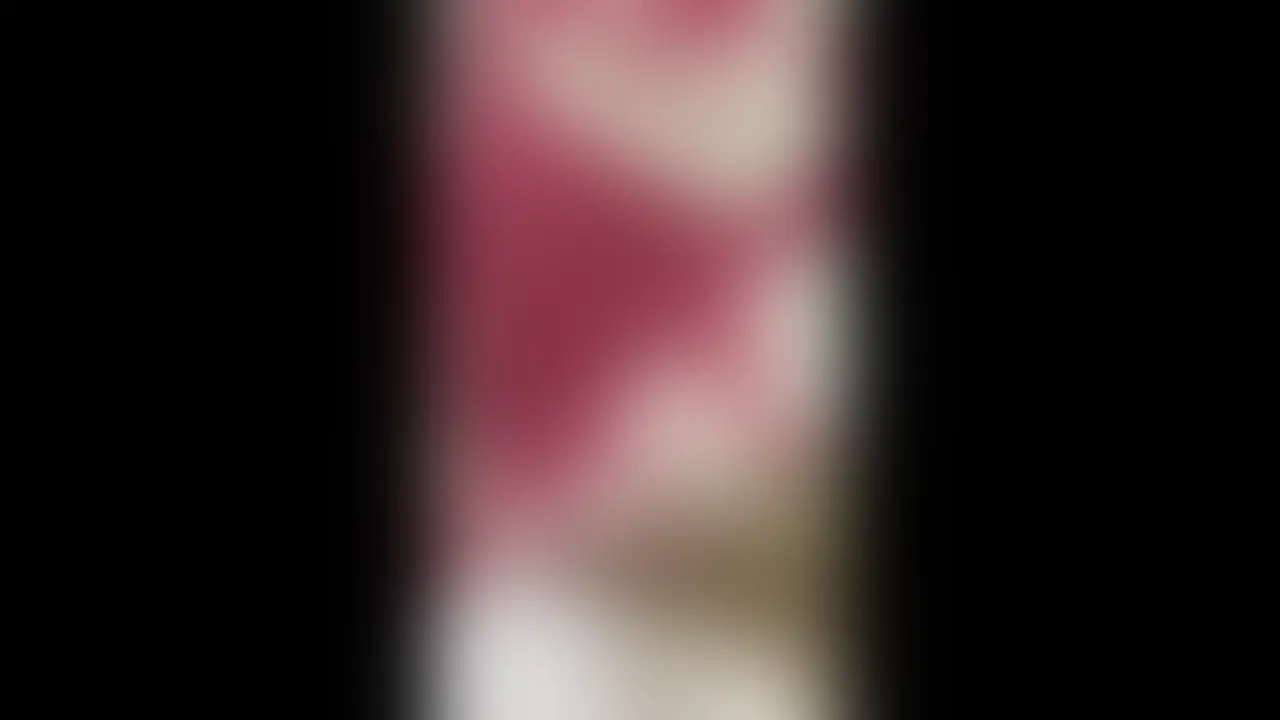 Ti○derで出会った子にローター入れてデート。家に帰ったら「えっちしないの?」って懇願してくるGカップ女子が可愛すぎたwww
_______________
【こちらはエロシーンのみです】
お久しぶりです!AVで勃たなくなってしまったEDサトシです。
今回は「さらちゃん」25歳とデートしてきました!
さらちゃんはなんとGカップ!
…ってあれ?
これまでマッチした女の子で動画撮っていいよって言ってくれた子、Gカップしかいない?w
巨乳な子との出会いが多くて嬉しい限りですwww
今回はさらちゃんと夜デートです!
昼間より夜の方がなんかエロいですよねw
さらちゃん、Gカップで声も可愛く、
喘ぎ声聞くだけで
外で僕、めっちゃ勃ってましたwww
もちろん部屋に帰ってからは
イったらえっちはなしという制限の中、
しっかりイかせてやりましたwww
クリトリスをいじめる小さい電マを持っていたので
それでたっぷりいじめてあげました。
クリでイったあと、
えっちなことするのは終わりにする雰囲気を出したら
「…えっちしないの?」って。
可愛すぎましたww
この顔が見たくて毎回SEXなしでいじめちゃいます。
後日、また会う機会があったので
その時は撮影するつもりはなかったのですが
フェラしてくれる雰囲気になったので
急遽撮り始めました。
サンプル動画で聞いてもらったらわかると思うんですが
じゅぼじゅぼ音がエロすぎるwww
僕もめっちゃ興奮しちゃって
頭を掴んで口の奥まで咥えさせたり
色んな舐め方指示したり。
エロすぎて最高でした。
最後は口の中で射精したのですが、
何も言ってないのに僕の精子飲んでくれて、
まじでエロい。。
えっち上手い子っていいですよね
よかったらご覧ください!
_____________
本編マスク顔出し。フェラシーンは鼻口モザイク。 (2/2)