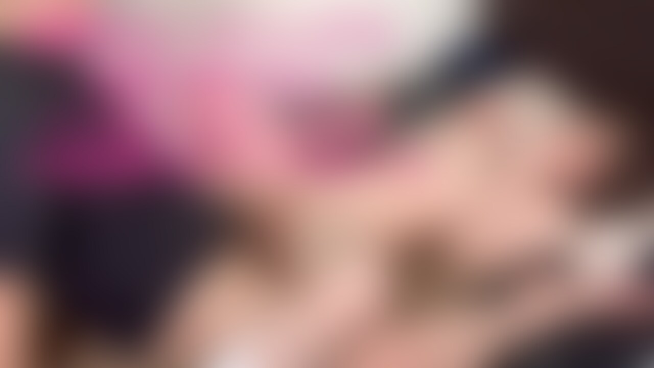 ルーズソックスの○○○とハメ撮り生セックス個人撮影!
四つん這いにしてお尻サワサワ&ペチペチ
少しずつ脱がしておっぱい攻めから手マンで大量潮吹き(イッてもやめてあげません)
乳首舐めから濃厚生フェラ&チクラチオで玉まで丁寧に舐めてくれます
正常位で挿入すると自分から腰を振ってきました
松葉崩しで鬼イカセ
手持ちカメラの主観で正常位&射精
エロエロに仕上がりました! (2/2)