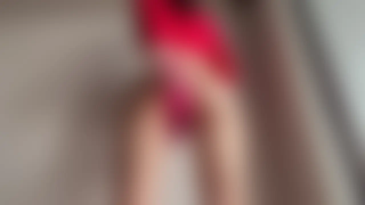みゆきです🍑💕

みんな大好きテンタクルンルンだよ〜✨

今日は、シゴくのオンリー🥹💗
自分で動くよりなんだか恥ずかしいかも😣

最後、耐えきれずにちん媚びポーズでシゴいてイッちゃったのが恥ずかしすぎて、カットしてもらいたかったくらい😭💦

でも、すっっごく気持ちよかったです🥲💓

みんな、テンタクルンルンでみゆきお股をシゴいてみたかったりする🫣？
みゆきはそんな妄想もしたりしなかったり🤫💕

コメント沢山待ってます💌

※お知らせ📣
いいね、保存マーク、コメントを各10個以上してくれた方は、特典が進化します‼️
エロ写メ特典→➕3枚（計6枚）
通話特典→➕5分（最大25分）

※対象の投稿は、自分の前回更新日から今回更新日まで🍑
●例→1月1日に更新して、特典を受けたい方は12月1日〜1月1日までの投稿にいいね、保存マーク、コメントを10個以上残してくださいっ💕 (2/2)
