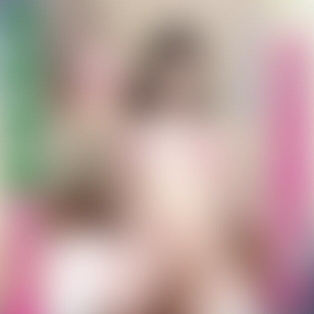 こんにちは~ 咲雪華奈です❄️
最近はコラボ動画編集の関係で
一週間投稿できなくてごめんなさい🙇🏻♀️
おかげさまで完成しました✨️
来週投稿する予定なのでお楽しみに!
もちろん普段の投稿も再開しますので
今月もぜひよろしくお願いします🙌🏻
今回は前の名古屋出張の際に
下着でオナニーした映像です🥰
毎日お客さんとたくさん遊んでるのに
まだまだ全然足りないよ~😳
底なしの性欲を発散したくて
こっそり一人でシコシコしちゃう❤️
フル勃起が収まらなくて
何度も絶頂を迎えちゃいました☺️ (2/2)