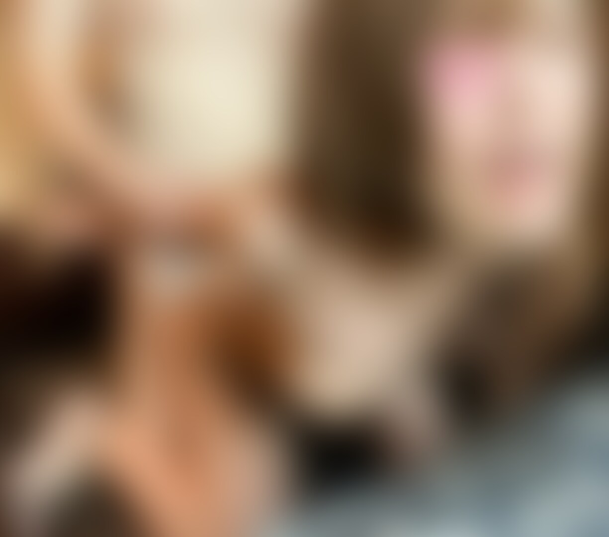 ※顔出し【個撮】20歳ふわふわドM美女なぎちゃん7。 飛びっこデートで仕込みローター♥ホテルまでの道のりで高まった彼女はえちえち誘惑してきて我慢できず・・・ハメ撮り大量中出し♥
==============================
お気に入りの顔なら「いいね♥」「ブックマーク▼」お願い致します。またハメ撮りしてくる基準に致します。
==============================
※若い子なので、数量・価格など変更や調整する場合がございます。ご了承ください。
※一部顔出しNGです。サンプル画像なども、急遽変更することがございます。
もう既に6回もハメ撮りしている大人気のなぎちゃんが再びバ〇トをしに来ました。
p活女子の鑑ですね!(笑)
今回もローターを仕込んで街中を歩いてもらいましたよ~。
とっても楽しそうなのがエロさを倍増させます。
ホテルに着いたら我慢出来ず早速ち●ぽをしゃぶってもらいます。
やはり舐め方がエロくてすぐにビンビンに!
「こんなにおっきいと入れたくなっちゃう♡」
ご要望通りに根元までずっぽし入れてあげました。
気持ち良すぎてイキそうになるのを必死に堪えながら、バシバシ尻肉を揺らします。
相変わらずの騎乗位の腰使いに脱帽しつつ、
最後はお風呂場でいちゃつきつつしっかり中出し!
ドッピュドピュ出すぎてすっかり●玉が空っぽになりました(笑)
なぎちゃんはきっとまた来てくれることでしょう。 (2/2)