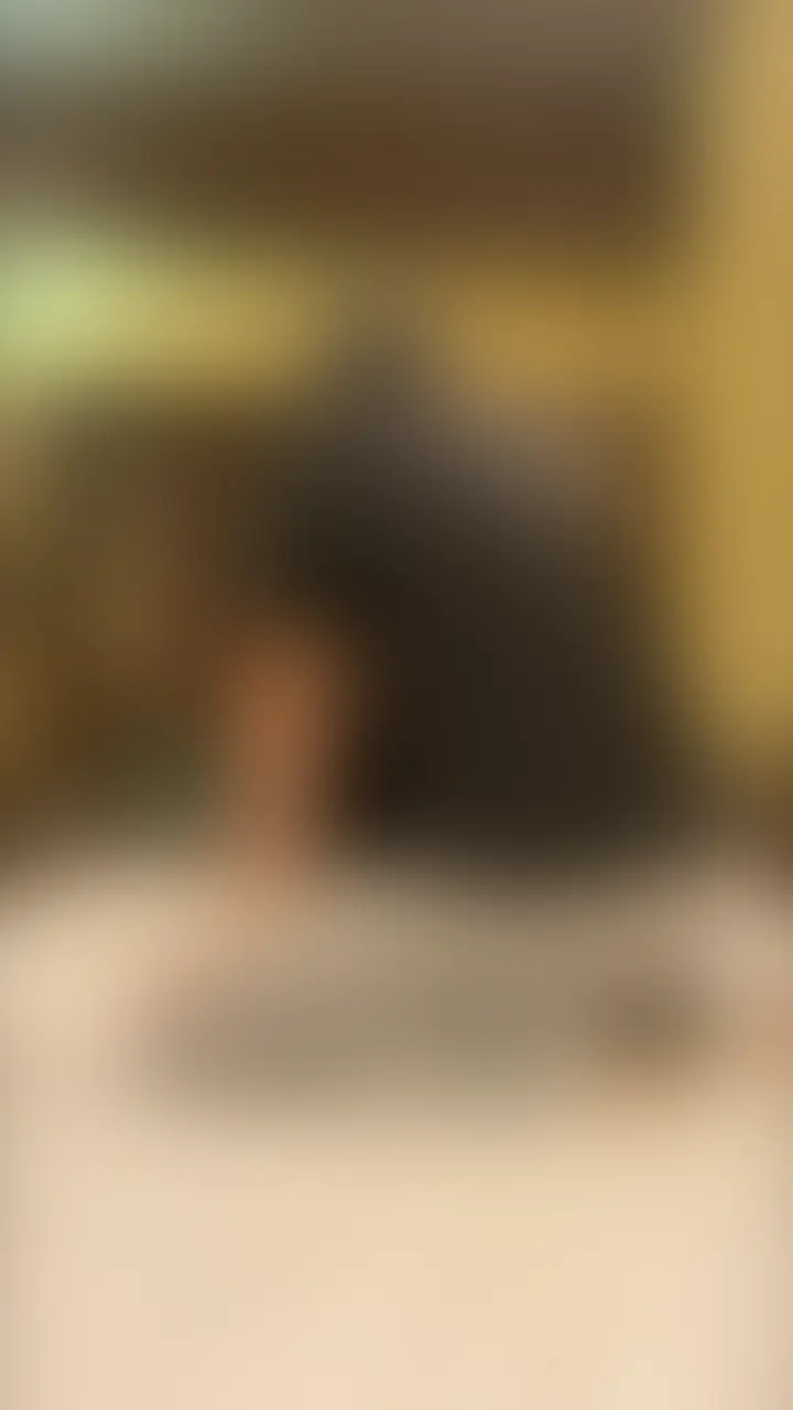 【本編完全顔出し】
夜職やってる爆美女のセフレちゃんとホテルでエッチした時のやつなんだけど、こんな美女が気持ちよくなってる姿、最高にエロすぎませんか。 (2/2)