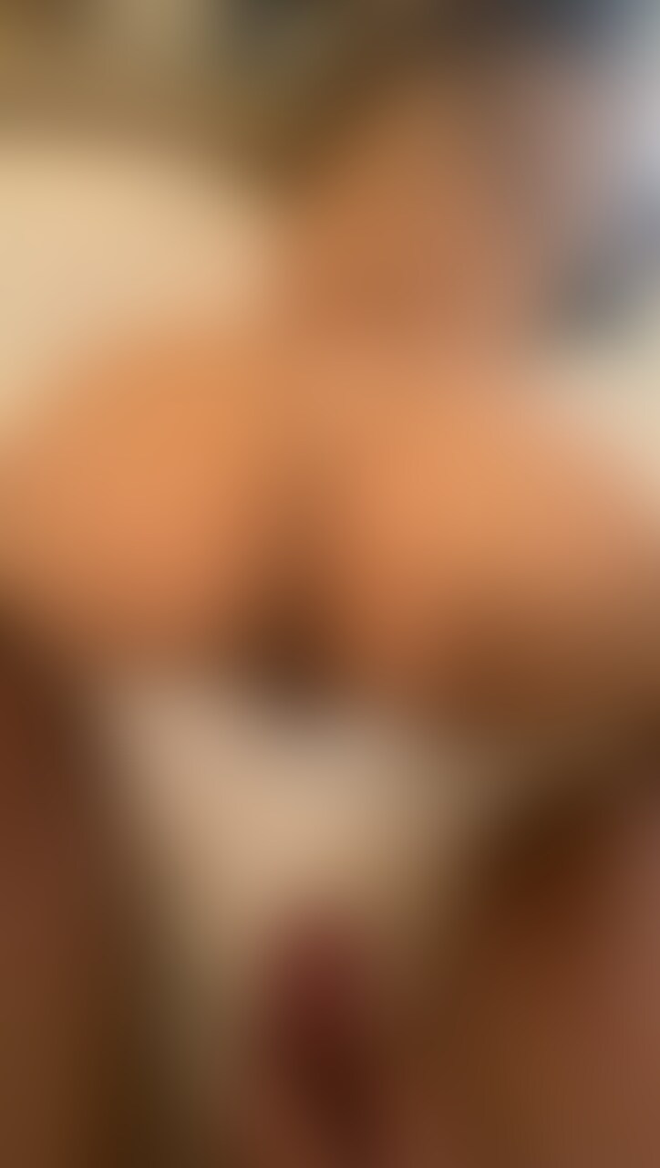 元高級クラブ嬢との性生活「中出しザーメンまみれ🥵💦」の投稿サムネイル