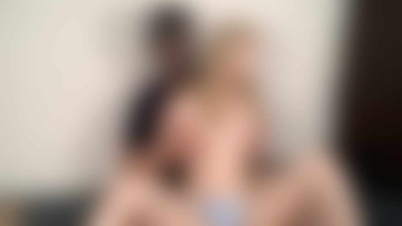 ※新モザイクシリーズ
服を着たままおっぱいを攻めていたら、それだけでイっちゃいました
脱がせてみると超美乳なんです! (2/2)